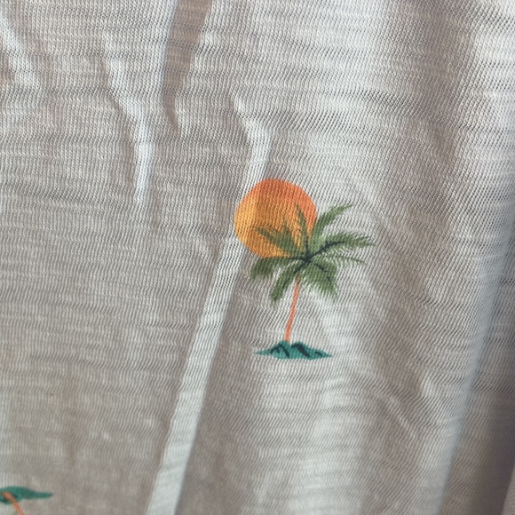 Old Navy palm tree tank M - Picture 5 of 6